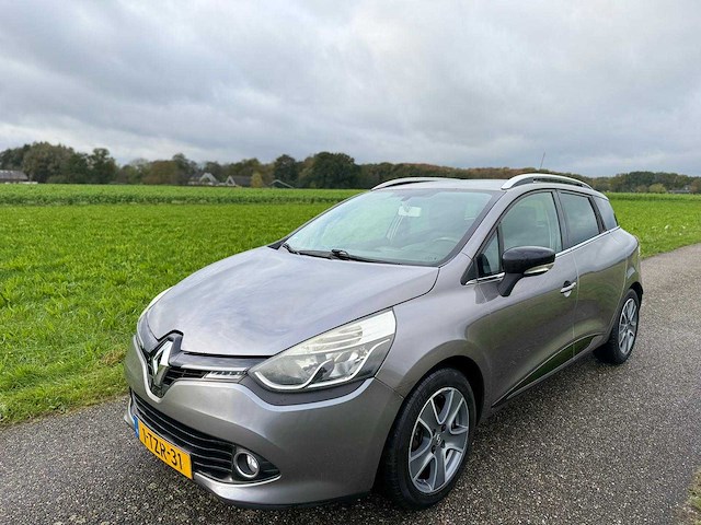 Renault - 2014 - clio estate - 1.5 dci night&day - 1-tzr-31 - afbeelding 1 van  11