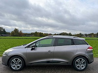 Renault - 2014 - clio estate - 1.5 dci night&day - 1-tzr-31 - afbeelding 10 van  11