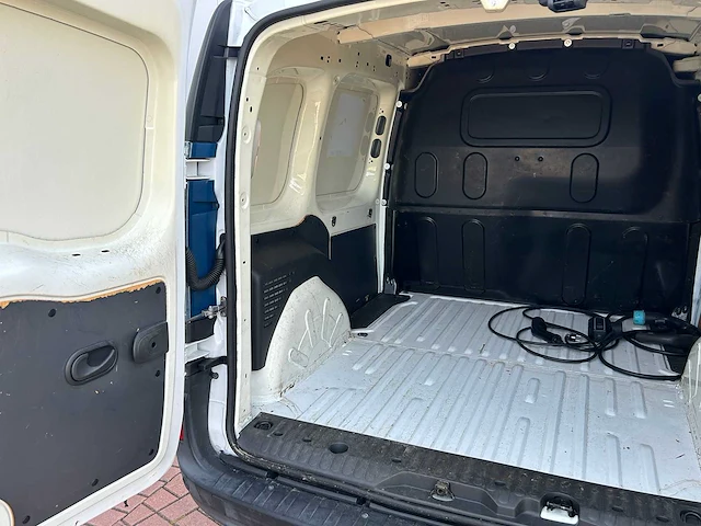 Renault - 2016 - kangoo express - z.e. electric - afbeelding 8 van  20