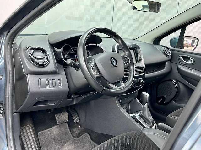 Renault - 2017 - clio estate - 1.5 dci intens - afbeelding 2 van  23