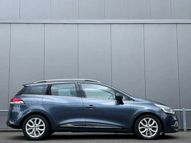 Renault - 2017 - clio estate - 1.5 dci intens - afbeelding 18 van  23