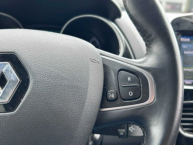 Renault - 2017 - clio estate - 1.5 dci intens - afbeelding 13 van  23