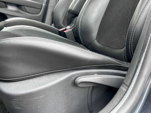 Renault - 2017 - clio estate - 1.5 dci intens - afbeelding 15 van  23