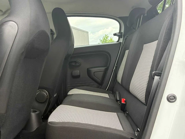 Renault - 2018 - twingo - 1.0 sce collection - j-334-hs - afbeelding 8 van  17