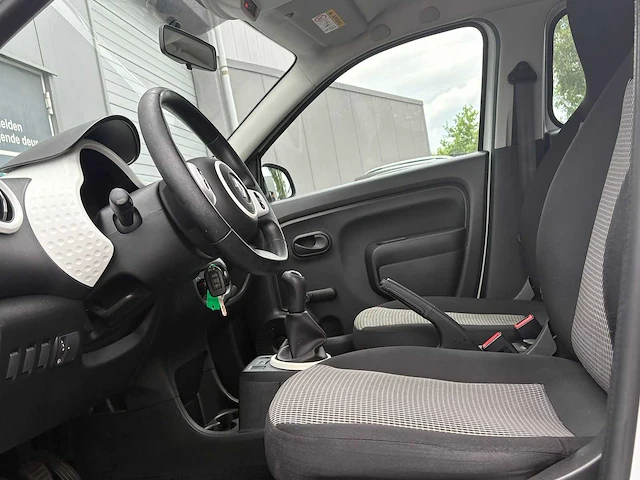 Renault - 2018 - twingo - 1.0 sce collection - j-334-hs - afbeelding 17 van  17