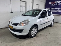 Renault - clio - 1.2-16v authentique - 09-tv-tz