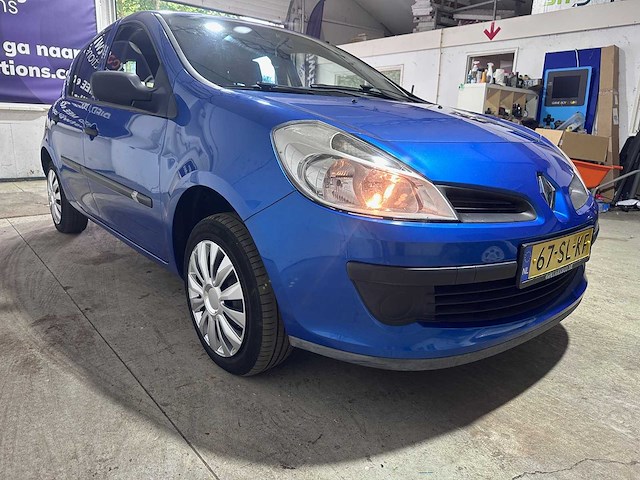 Renault - clio - 1.2-16v authentique - 67-sl-kf - afbeelding 14 van  17