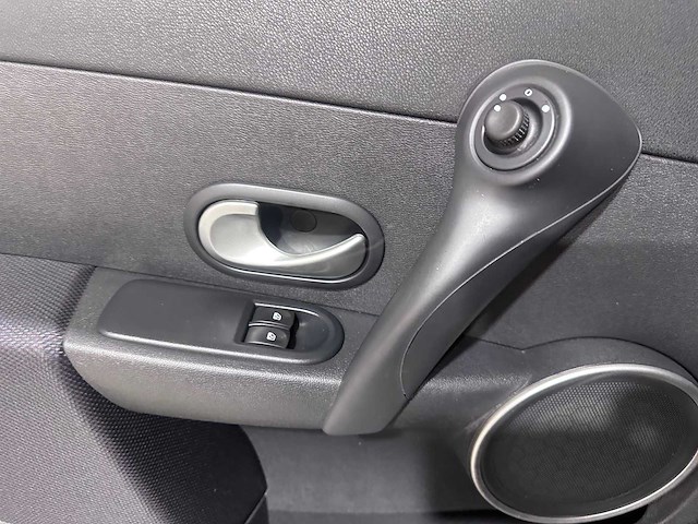 Renault - clio - 1.2-16v collection - 89-hxj-9 - afbeelding 3 van  19