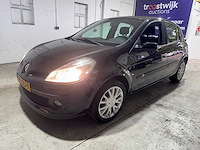 Renault - clio - 1.2-16v collection - 89-hxj-9 - afbeelding 1 van  19