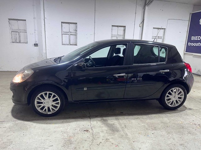 Renault - clio - 1.2-16v collection - 89-hxj-9 - afbeelding 12 van  19