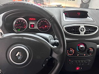 Renault - clio - 1.2-16v collection - 89-hxj-9 - afbeelding 19 van  19