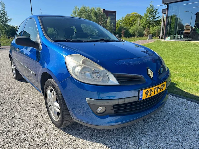 Renault - clio - 1.2-16v expression - 93-tv-fp - 2007 - afbeelding 7 van  23