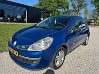 Renault - clio - 1.2-16v expression - 93-tv-fp - 2007