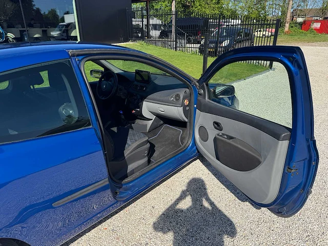 Renault - clio - 1.2-16v expression - 93-tv-fp - 2007 - afbeelding 13 van  23