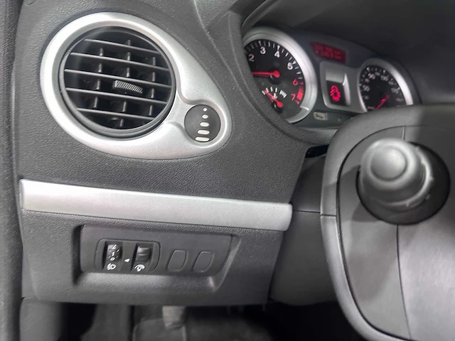 Renault - clio - 1.2 collection - 65-nlv-9 - afbeelding 4 van  20