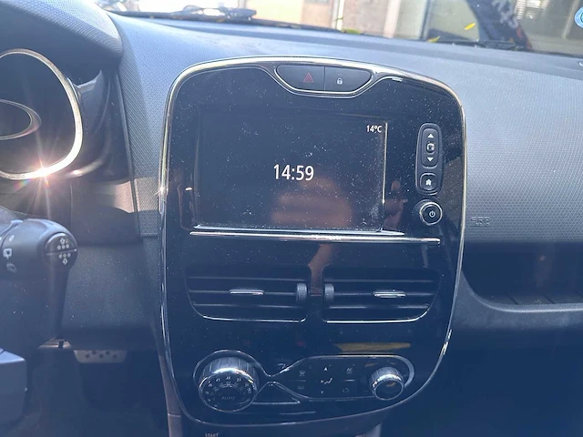 Renault - clio - 1.2 gt automaat- 3-xxl-12 - afbeelding 2 van  21