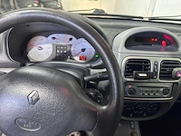 Renault - clio - 1.4-16v rt - 36-fr-zh - afbeelding 2 van  21