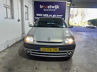 Renault - clio - 1.4-16v rt - 36-fr-zh - afbeelding 20 van  21