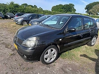 Renault - clio - 1.6-16v privilège - 24-ls-zn