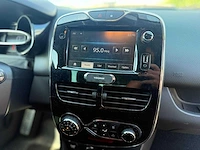 Renault - clio - 1.6 r.s. - tn-060-b - 2013 - afbeelding 12 van  17