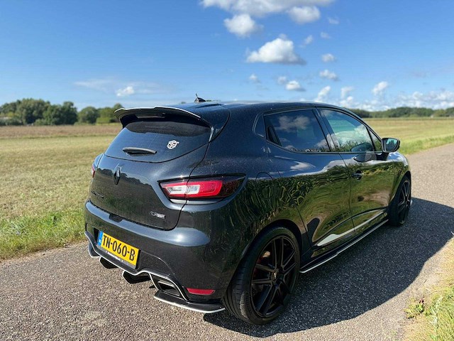 Renault - clio - 1.6 r.s. - tn-060-b - 2013 - afbeelding 16 van  17