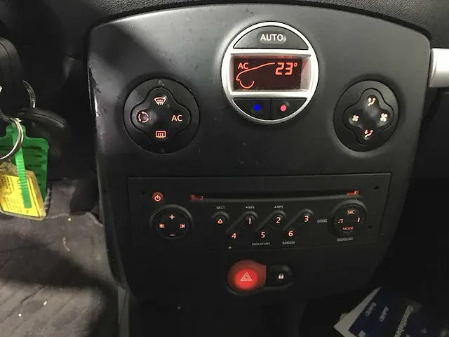 Renault - clio estate - 1.2 tce dynamique - 34-jdj-8 - afbeelding 7 van  20