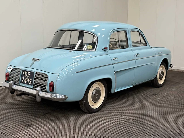 Renault - dauphine - oldtimer - 1958 - afbeelding 37 van  40