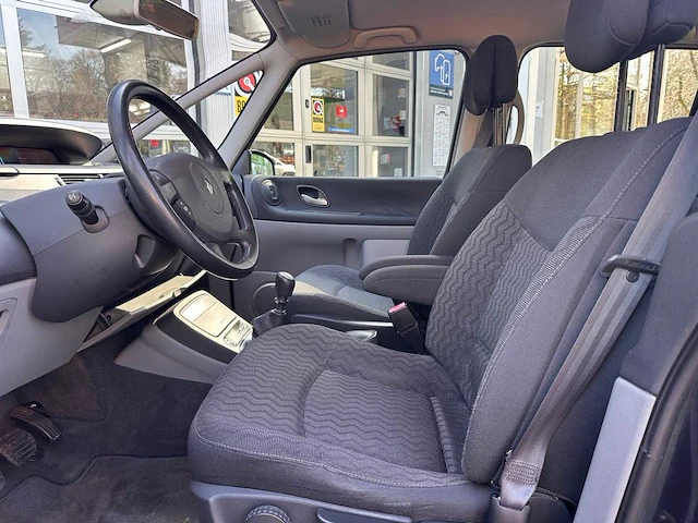 Renault - espace - 7 persoons - 2.0 t expression - 11-tt-js - 2007 - afbeelding 9 van  15