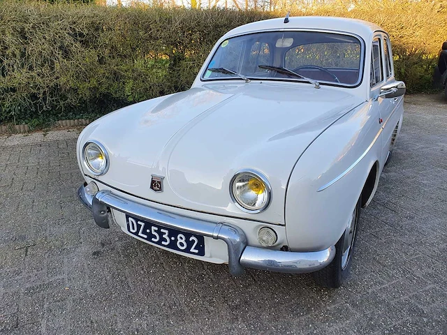 Renault - gordini - dauphine - oldtimer - afbeelding 12 van  22