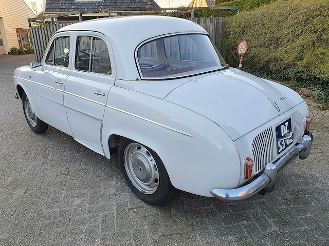 Renault - gordini - dauphine - oldtimer - afbeelding 17 van  22