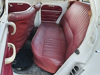 Renault - gordini - dauphine - oldtimer - afbeelding 20 van  22