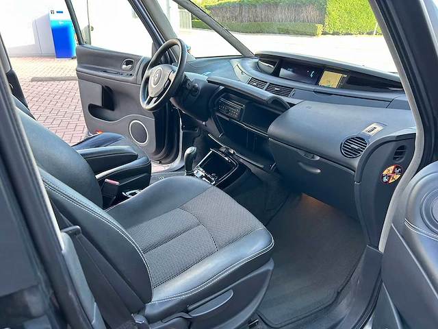 Renault - grand espace - 2.0 dci celsium - personenauto - afbeelding 10 van  20