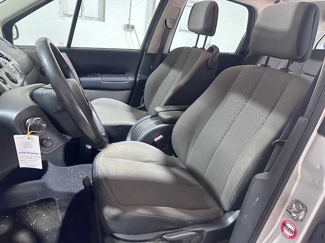 Renault - grand scénic - 2.0-16v business l. - 35-xx-dp - afbeelding 4 van  17