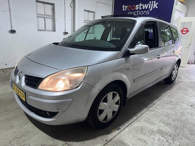 Renault - grand scénic - 2.0-16v business l. - 35-xx-dp - afbeelding 1 van  17