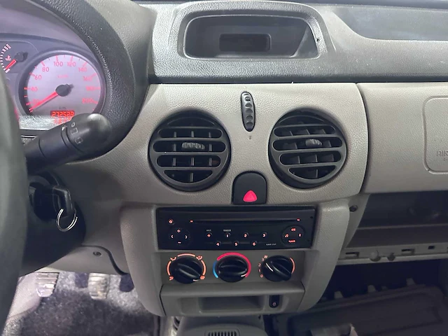 Renault - kangoo - 1.2-16v privilège - 89-lz-sk - afbeelding 7 van  22