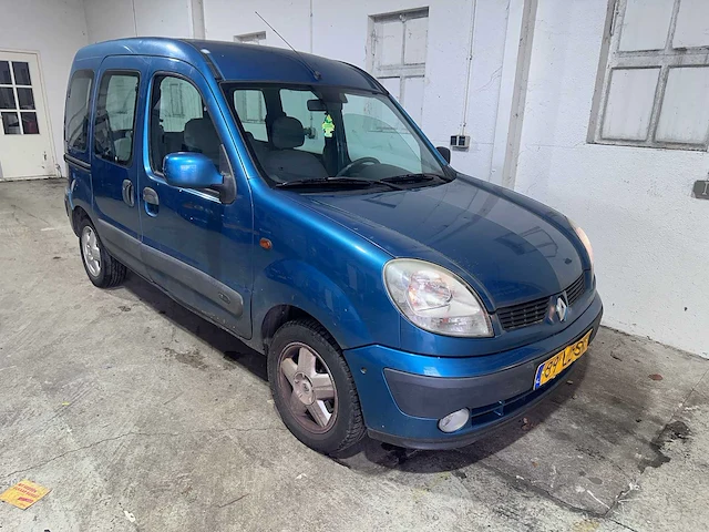 Renault - kangoo - 1.2-16v privilège - 89-lz-sk - afbeelding 21 van  22