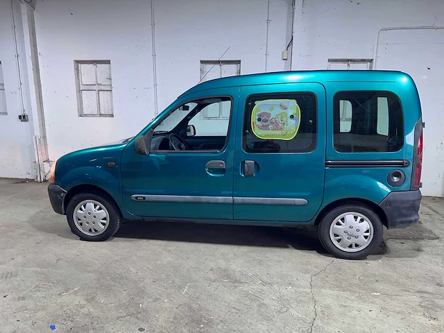 Renault - kangoo - 1.4 rte - 29-hf-xx - afbeelding 11 van  17