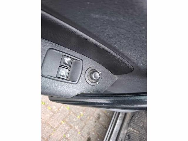 Renault - kangoo - 1.5 dci 110 luxemaxi - bedrijfswagen - afbeelding 3 van  38