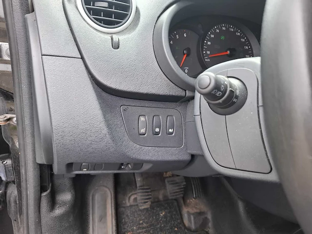 Renault - kangoo - 1.5 dci 110 luxemaxi - bedrijfswagen - afbeelding 14 van  38