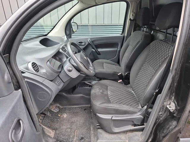 Renault - kangoo - 1.5 dci 110 luxemaxi - bedrijfswagen - afbeelding 38 van  38