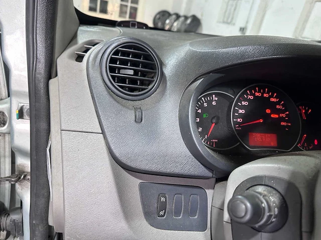 Renault - kangoo - 1.5 dci 85 ex.tech l - 1-vbp-51 - afbeelding 5 van  19