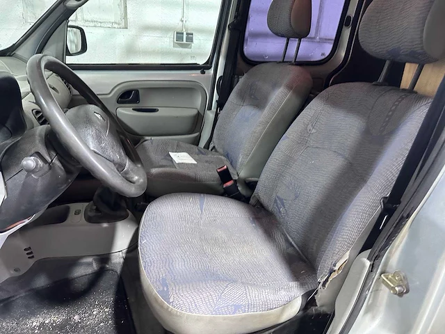 Renault - kangoo express - 1.5 dci 80 gr.conf. - 48-bf-xd - afbeelding 8 van  19