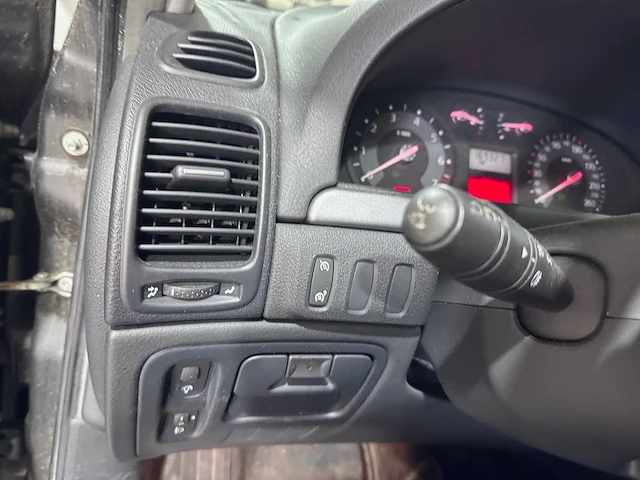 Renault - laguna grand tour - 2.0-16v dynamique - 48-st-rx - afbeelding 6 van  22