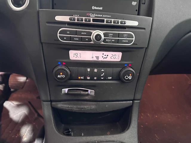 Renault - laguna grand tour - 2.0-16v dynamique - 48-st-rx - afbeelding 9 van  22