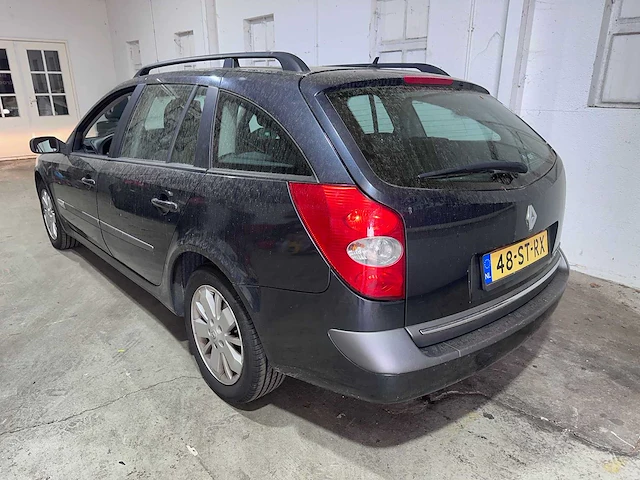 Renault - laguna grand tour - 2.0-16v dynamique - 48-st-rx - afbeelding 16 van  22