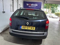 Renault - laguna grand tour - 2.0-16v dynamique - 48-st-rx - afbeelding 17 van  22