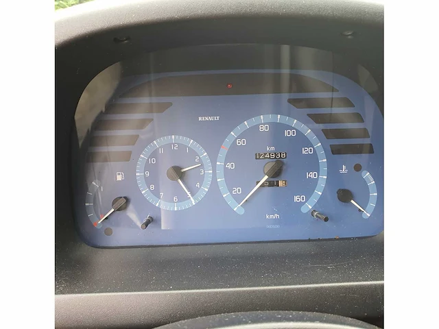 Renault - master - 2.8 - personenauto - afbeelding 17 van  17