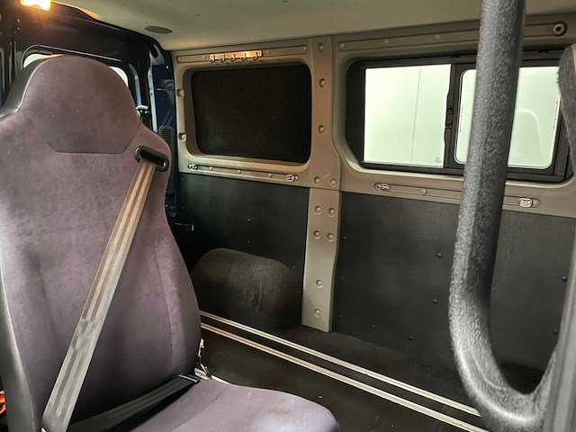 Renault - master - rolstoel bus - lift - automaat - bedrijfswagen - 2014 - afbeelding 9 van  32