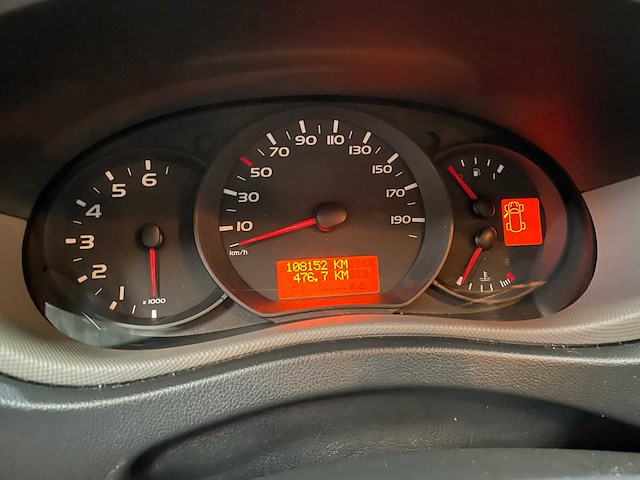 Renault - master - rolstoel bus - lift - automaat - bedrijfswagen - 2014 - afbeelding 14 van  32