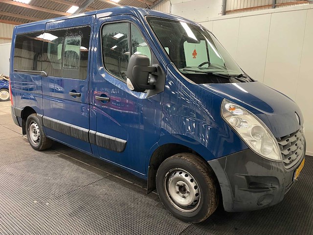 Renault - master - rolstoel bus - lift - automaat - bedrijfswagen - 2014 - afbeelding 28 van  32